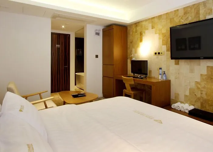 Benikea Rich Diamond 3*